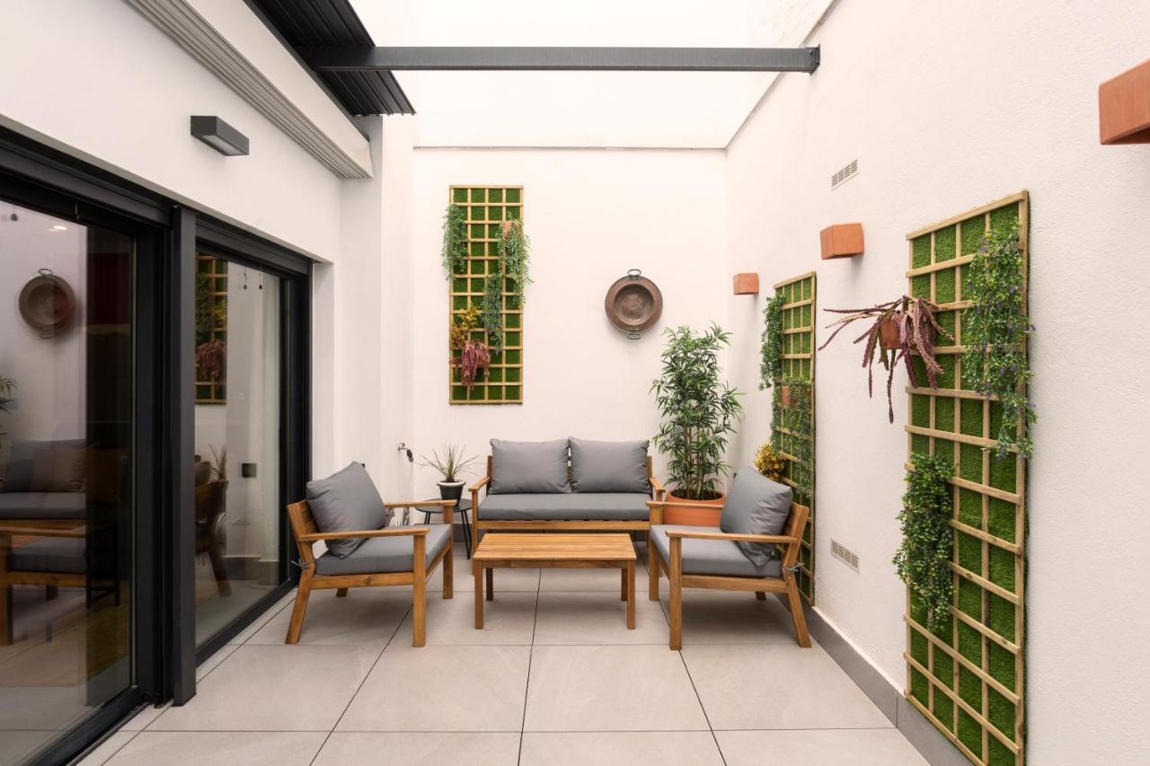 Apartamentos Bajeles Sevilla Urban Exteriér fotografie