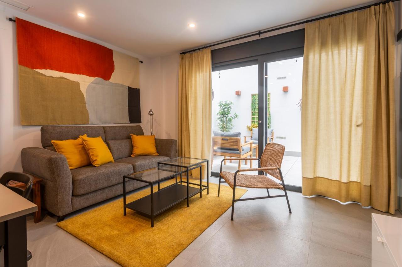 Apartamentos Bajeles Sevilla Urban Exteriér fotografie