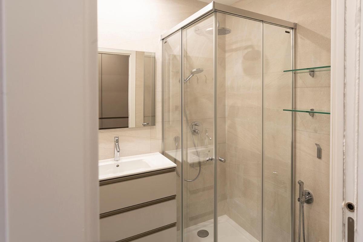 Apartamentos Bajeles Sevilla Urban Exteriér fotografie